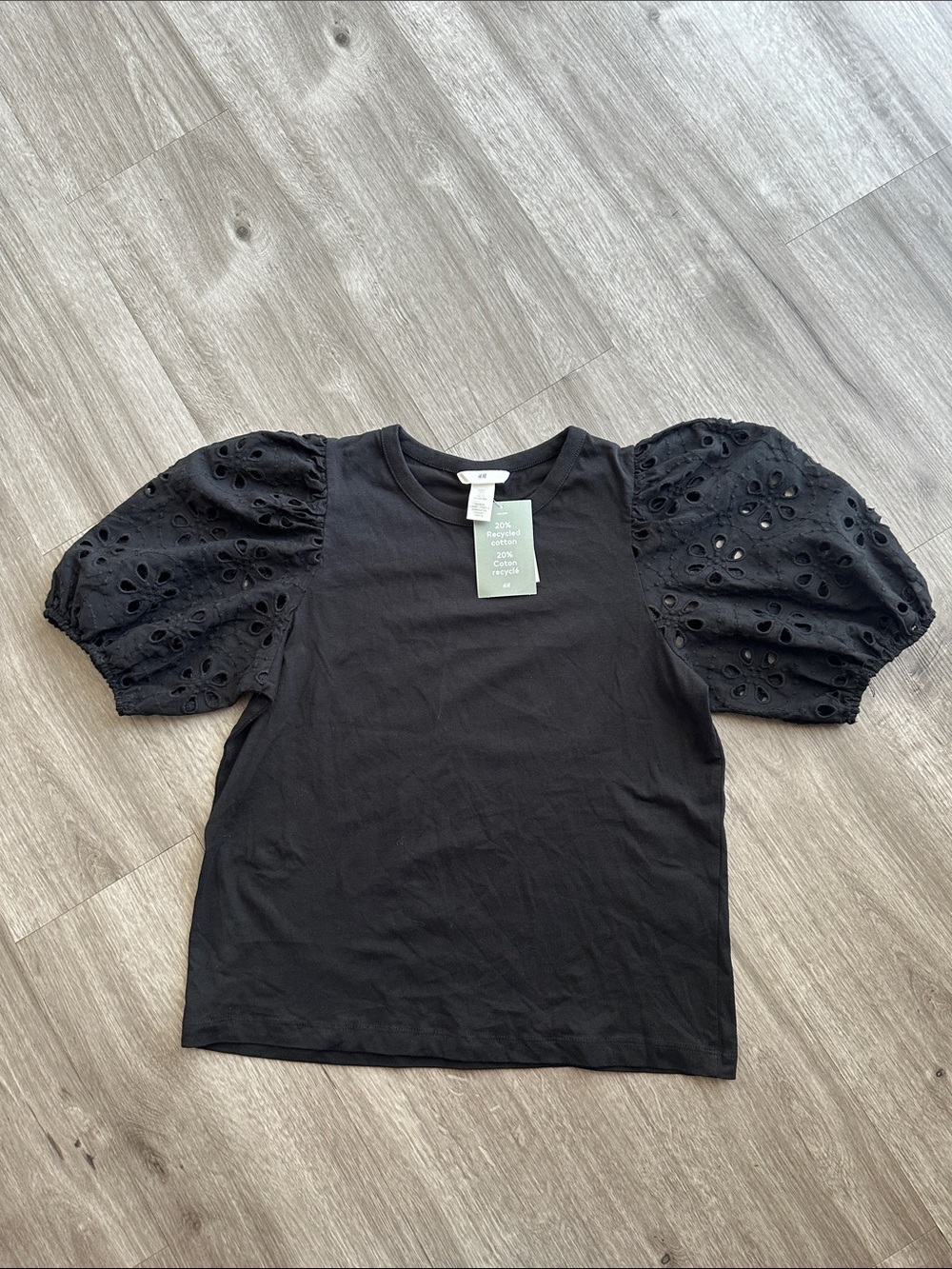 H&M Black Eyelet Puff Sleeve Tee